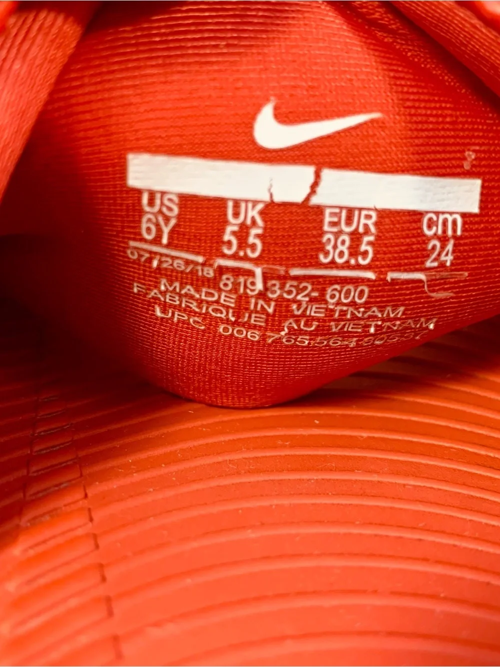 Youth Sz 6 Nike Kawa Red Slides with White Swoosh Strap